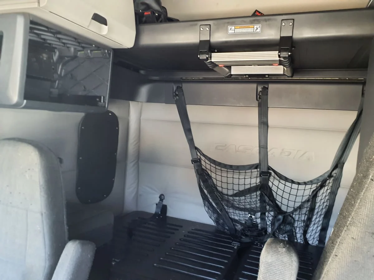 2019 Freightliner Cascadia - image 8