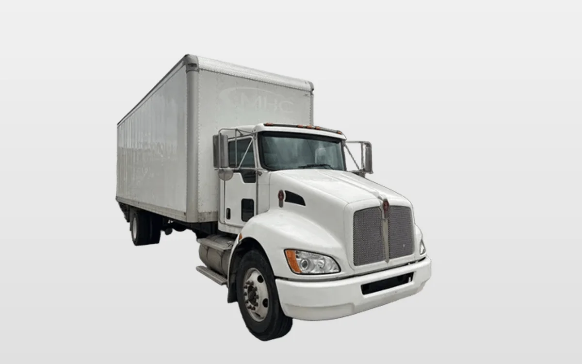 2022 Kenworth T270 - image 1