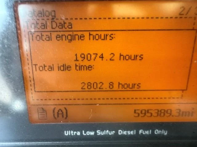 2015 Volvo VNL 300 — photo 13