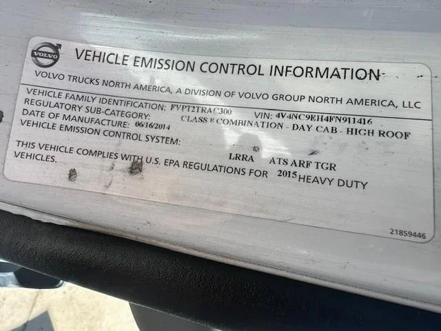 2015 Volvo VNL 300 — photo 3
