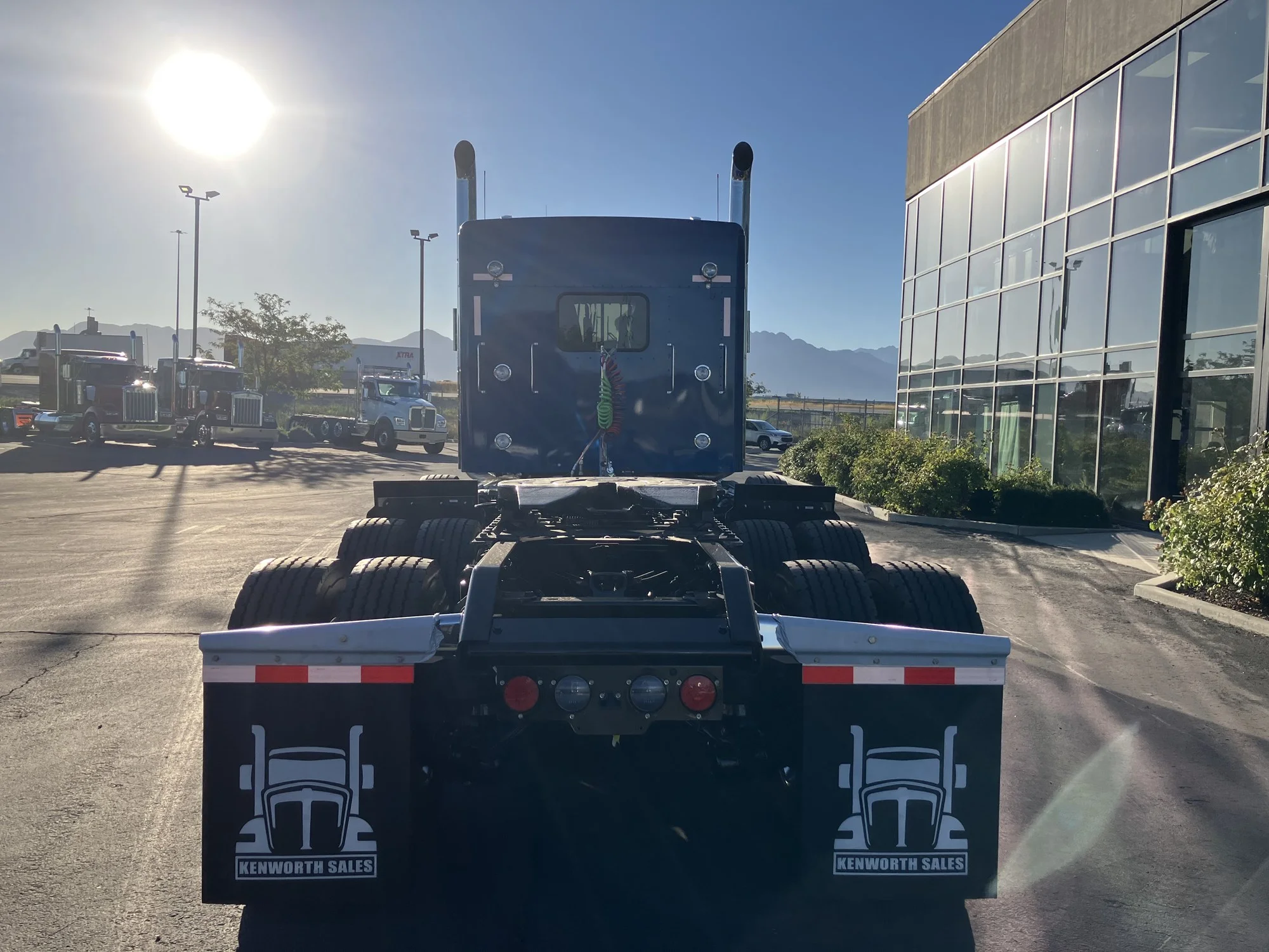 2027 Kenworth W900 in Salt Lake, UT — photo 4