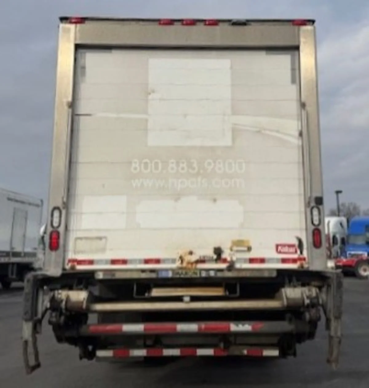 2018 International 4300 in Springfield, MA — photo 5