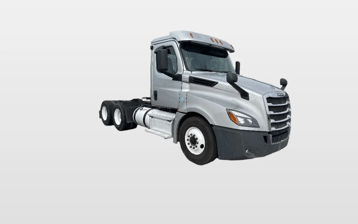2019 Freightliner - image 1