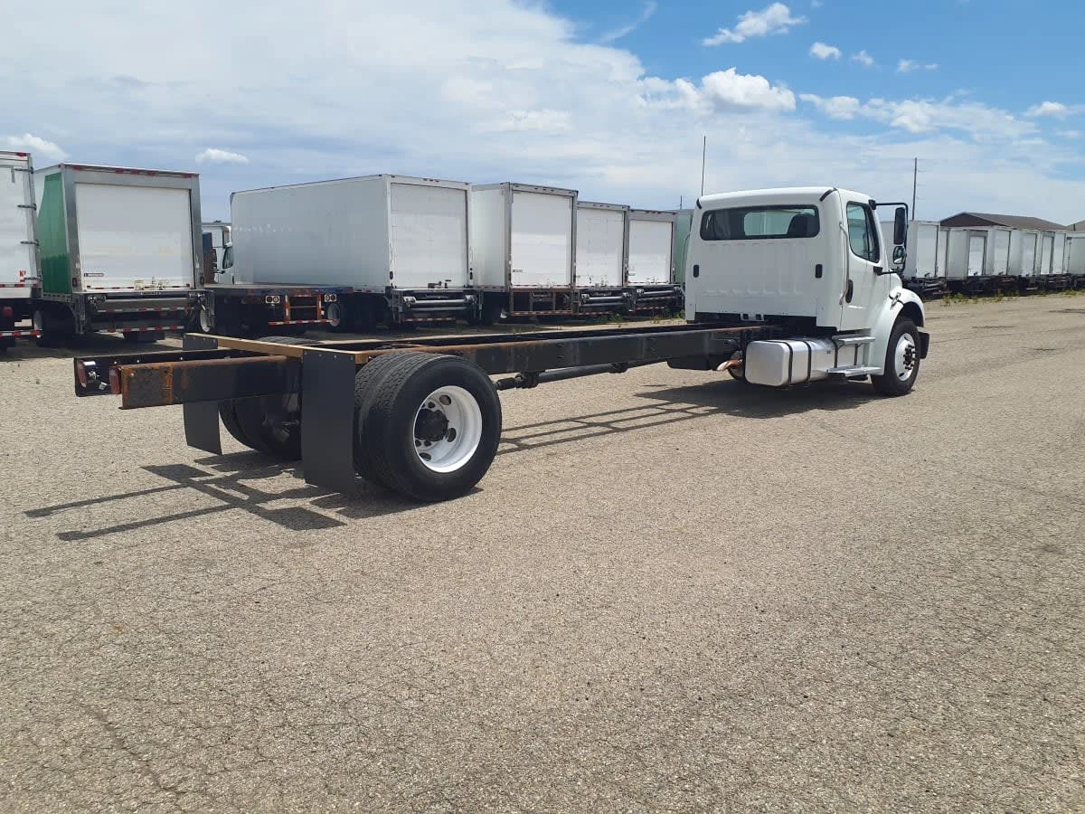 2021 Freightliner M2 106 in Wayland, MI — photo 4