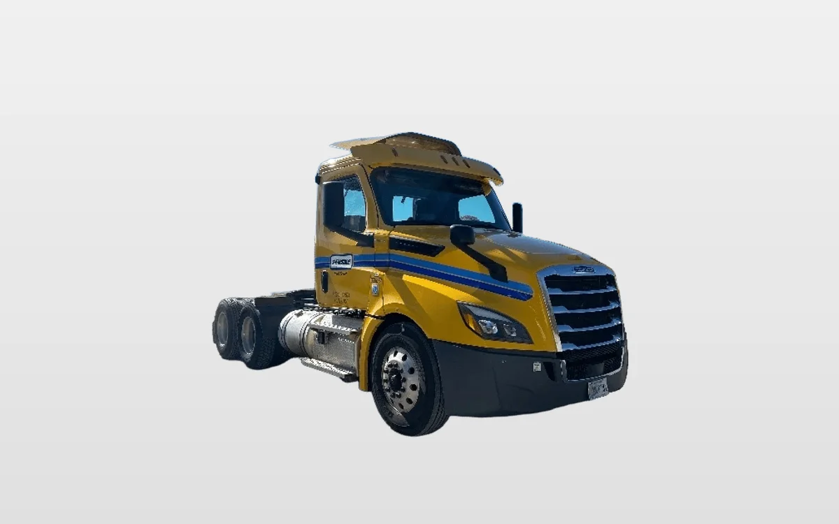 2020 Freightliner - image 1