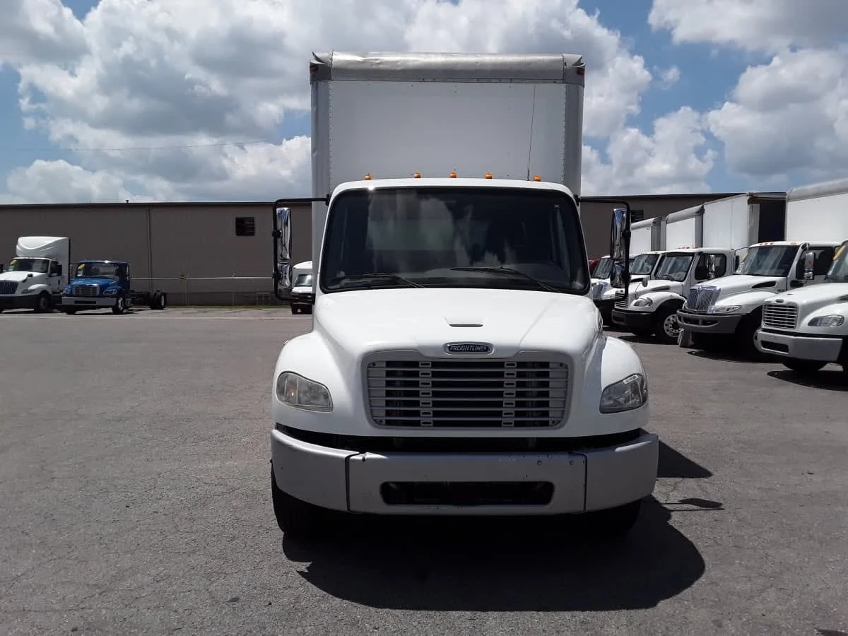 2019 Freightliner M2 106 in La Vergne, TN — photo 2