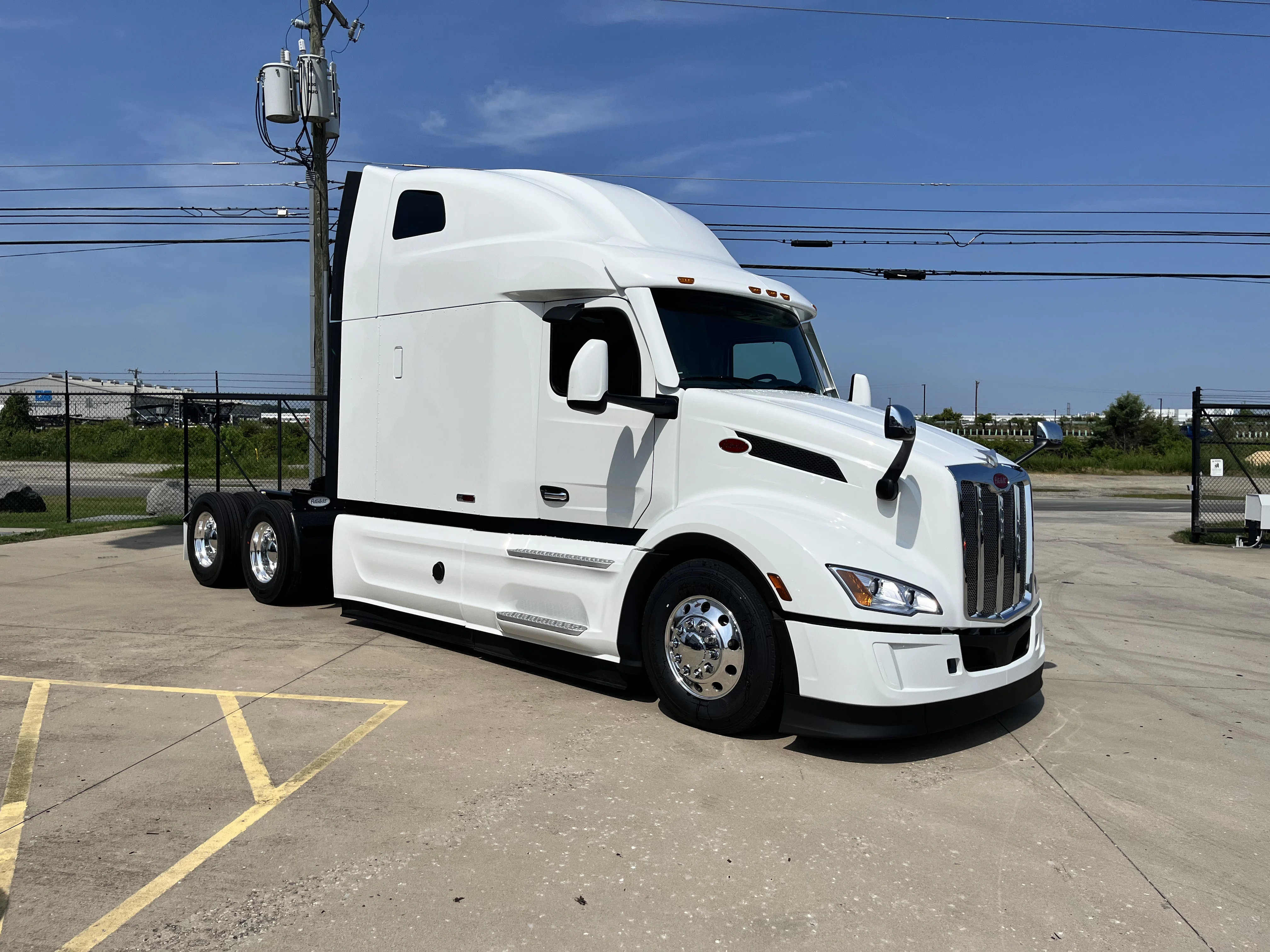 2026 Peterbilt 579 in Fort Lauderdale, FL — photo 7