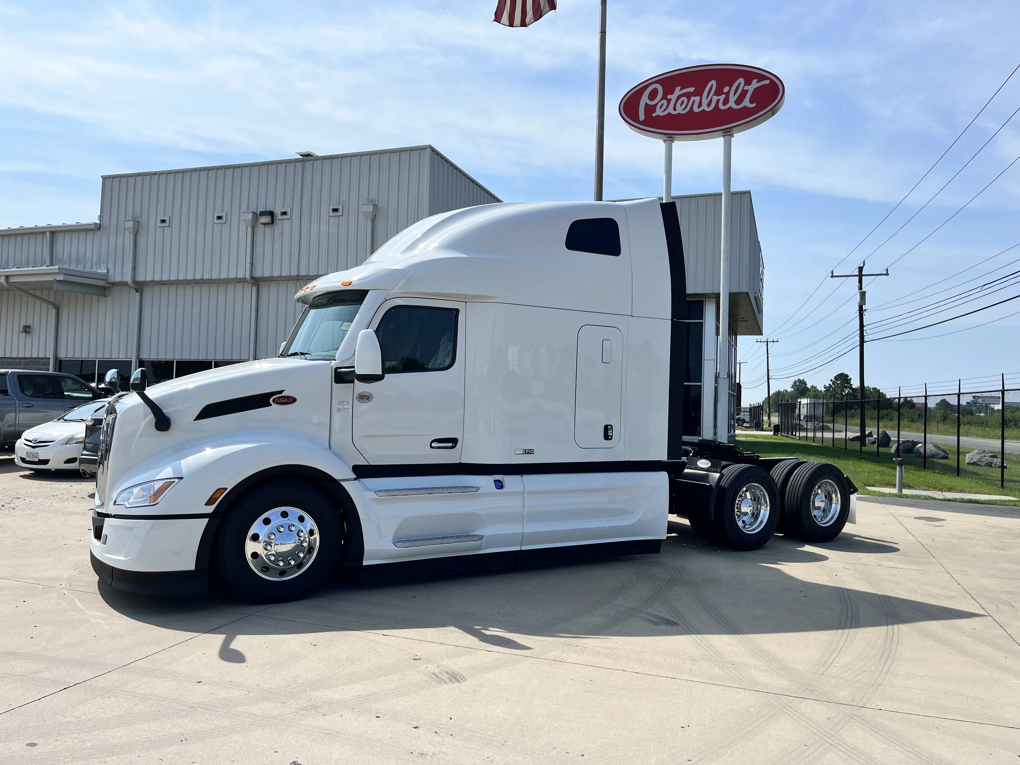 2026 Peterbilt 579 in Fort Lauderdale, FL — photo 3