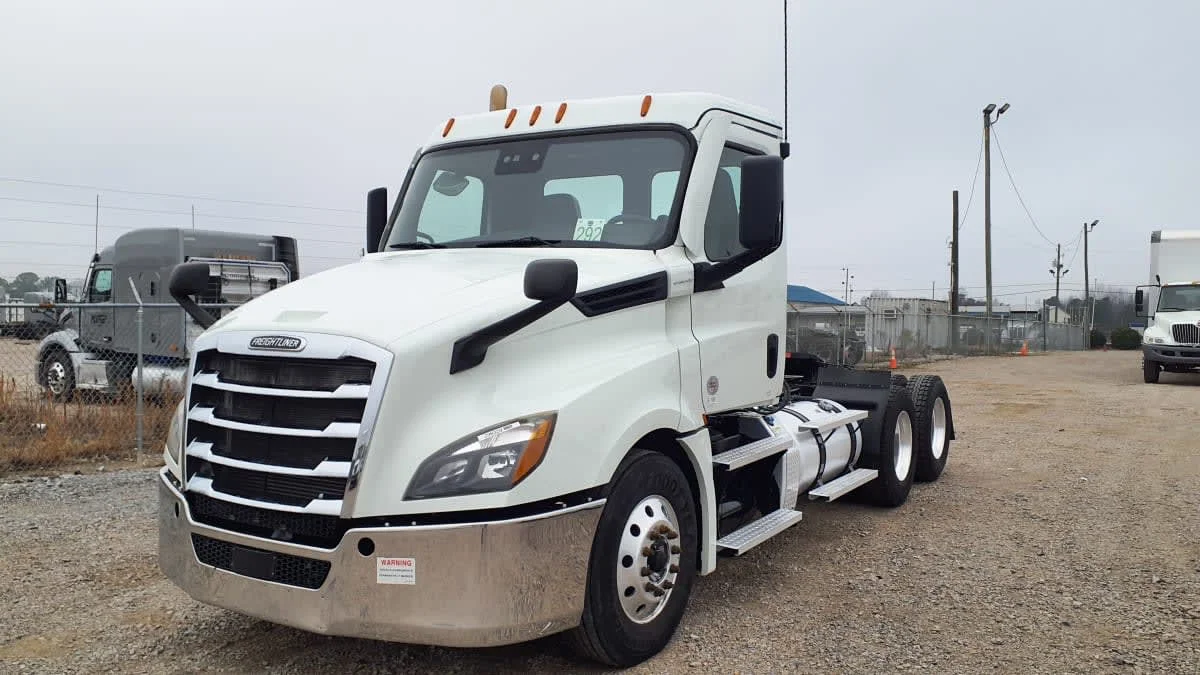 2021 Freightliner Cascadia in Birmingham, AL