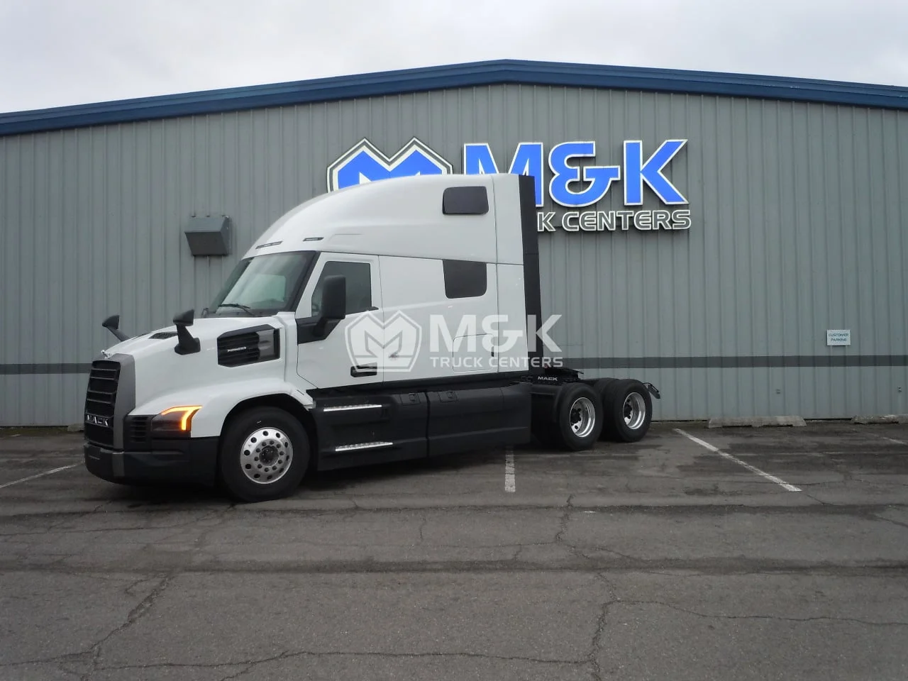 2026 Mack Pioneer in Gary, IN