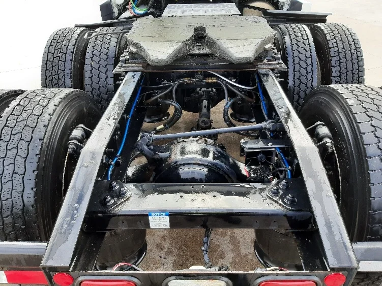 2023 Freightliner Cascadia - image 6