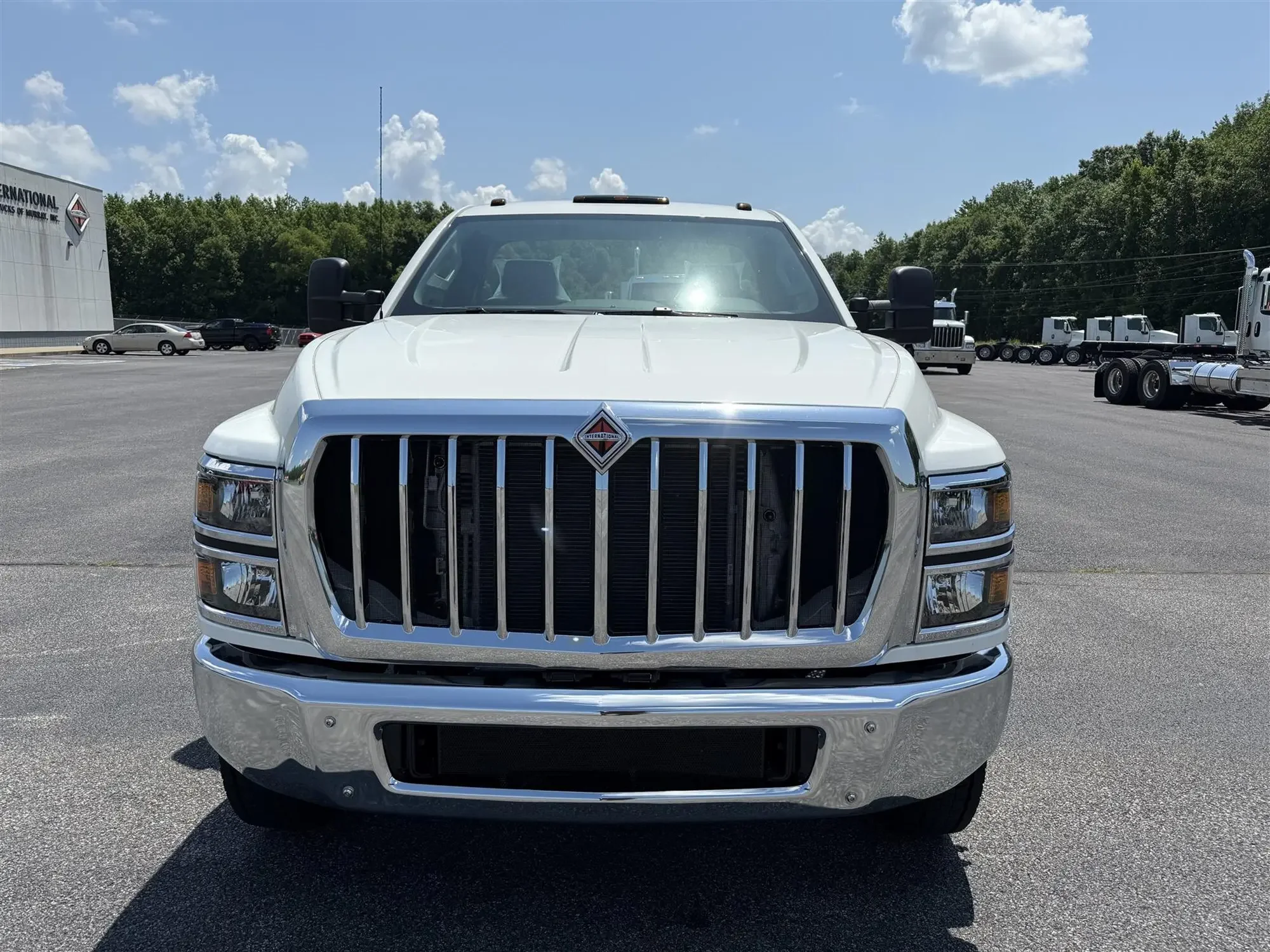 2024 International CV - image 2