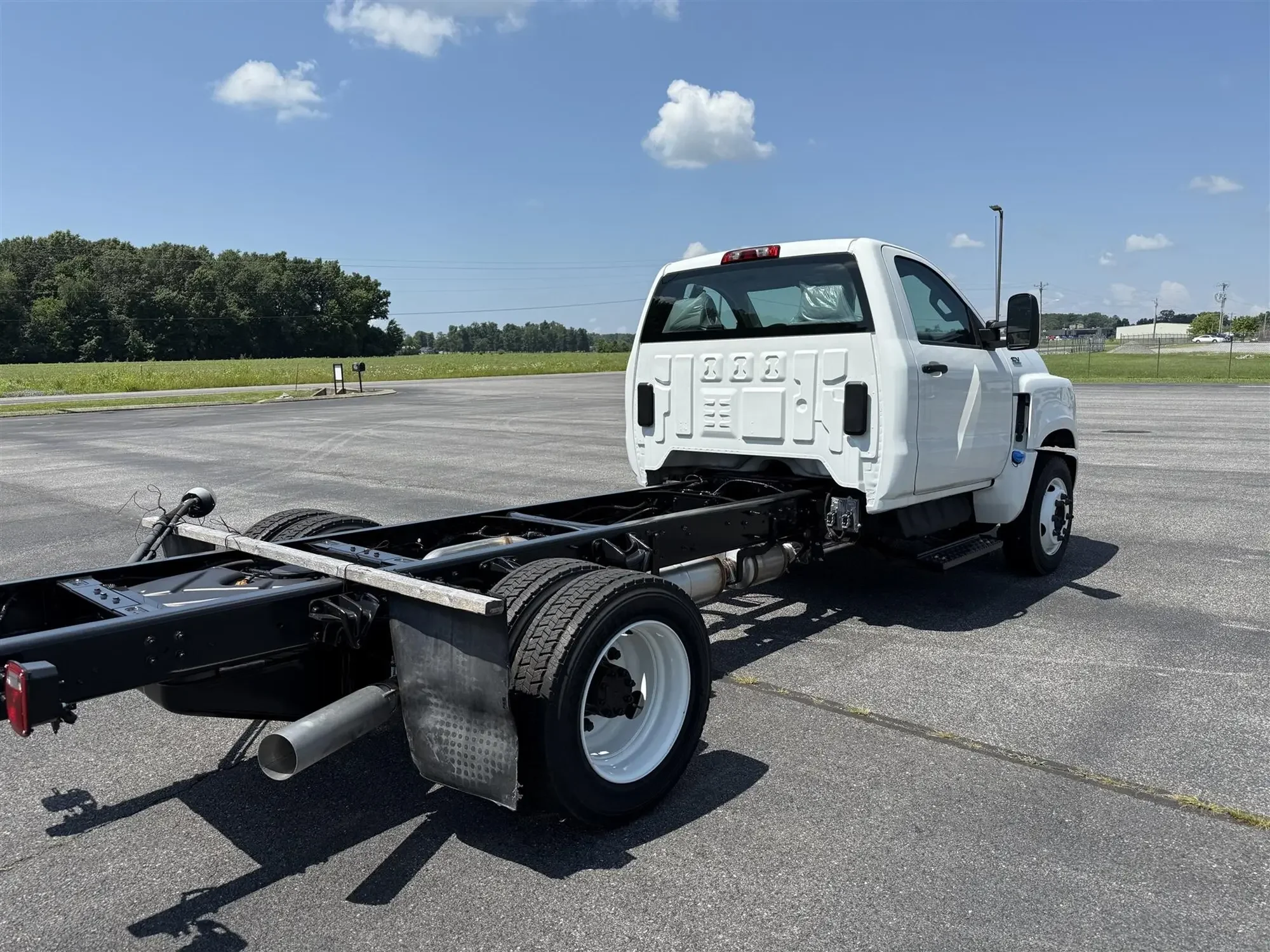 2024 International CV - image 4