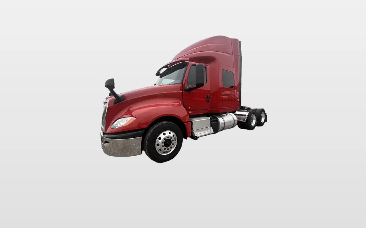 2021 International LT - image 1