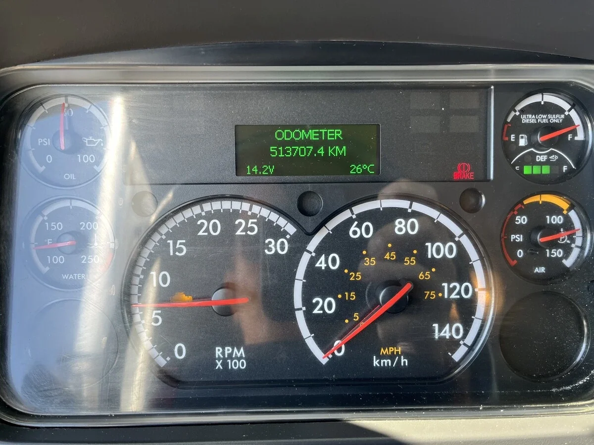 2019 Freightliner M2 106 - image 22