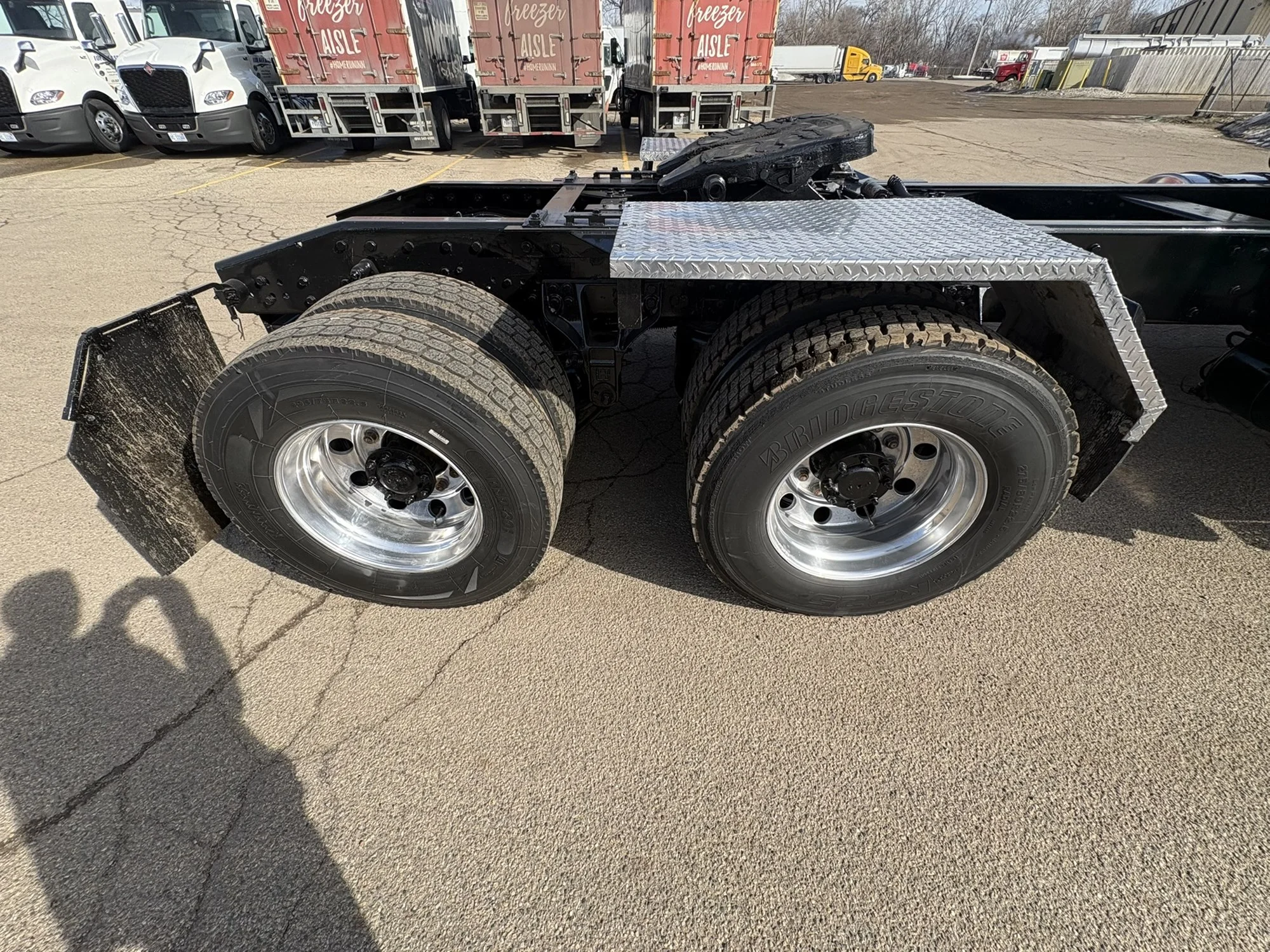 2019 International HX - image 13