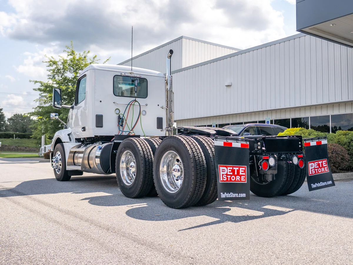 2027 Peterbilt 579 in Duncan, SC — photo 4