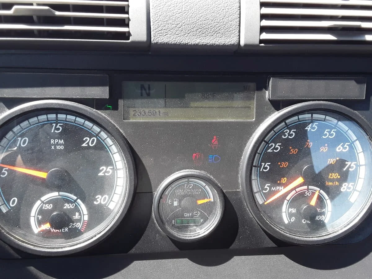 2018 Freightliner Cascadia in Montebello, CA — photo 9