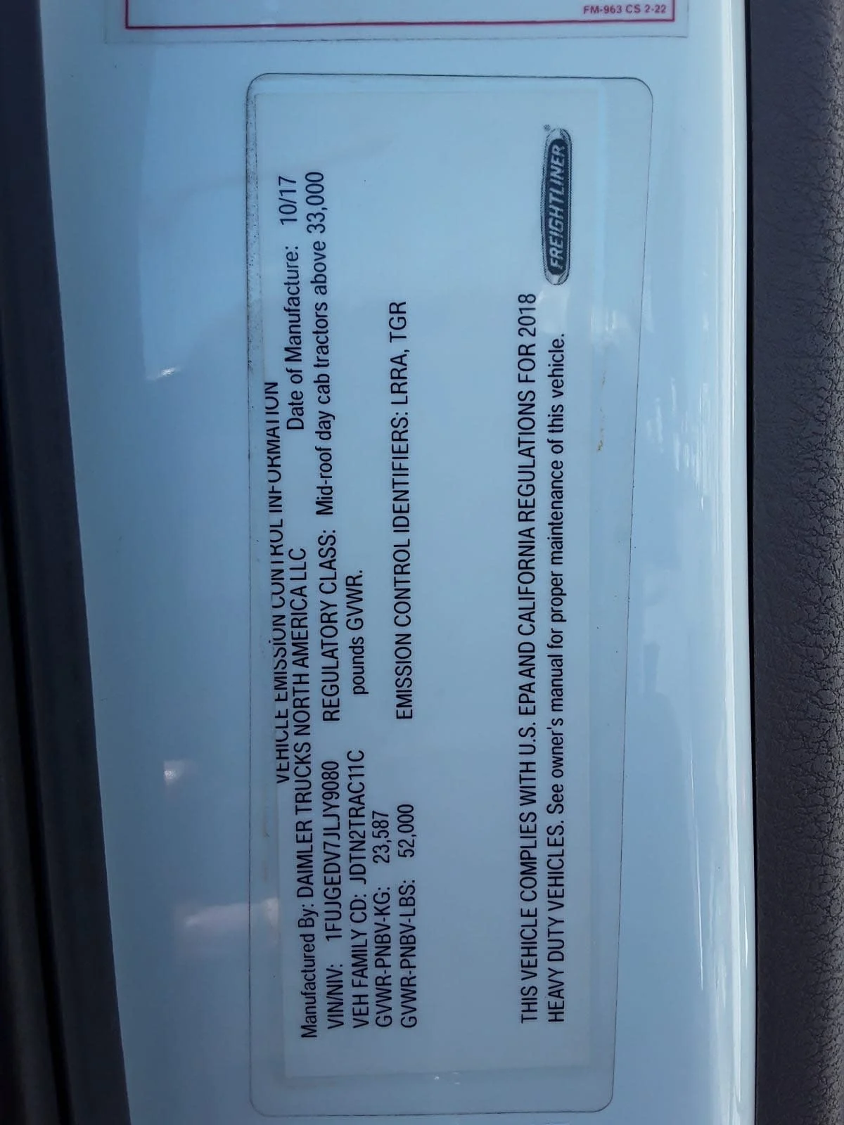 2018 Freightliner Cascadia in Montebello, CA — photo 10