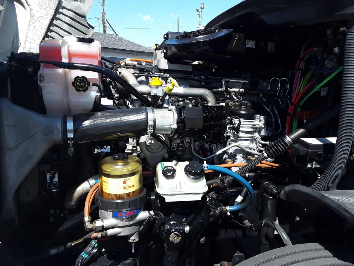 2018 Freightliner Cascadia in Montebello, CA — photo 8