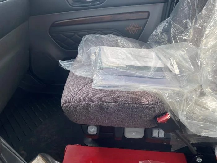 2026 International HX - image 14