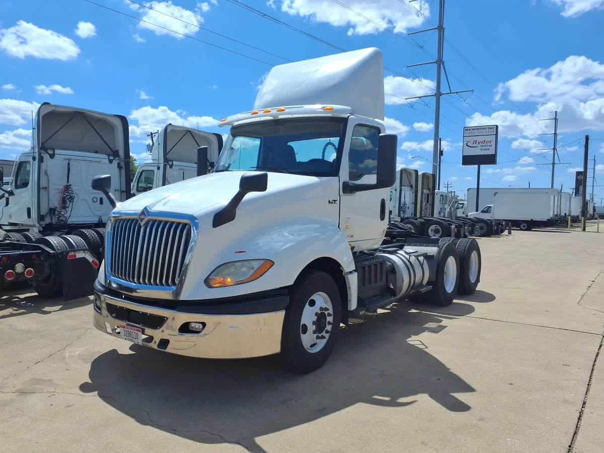 2018 International LT in Dallas, TX