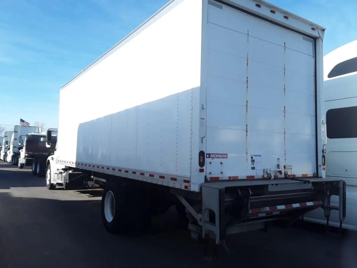 2020 Freightliner M2 106 in Bolingbrook, IL — photo 6