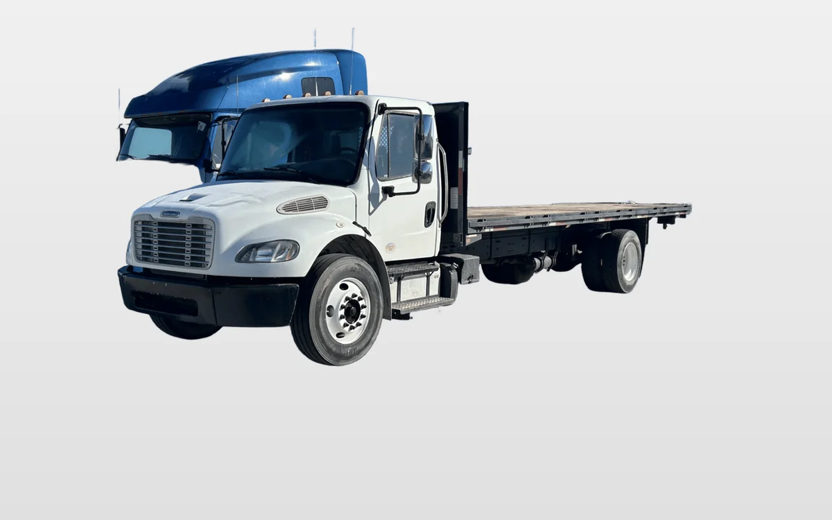 2015 Freightliner M2 106 - image 1
