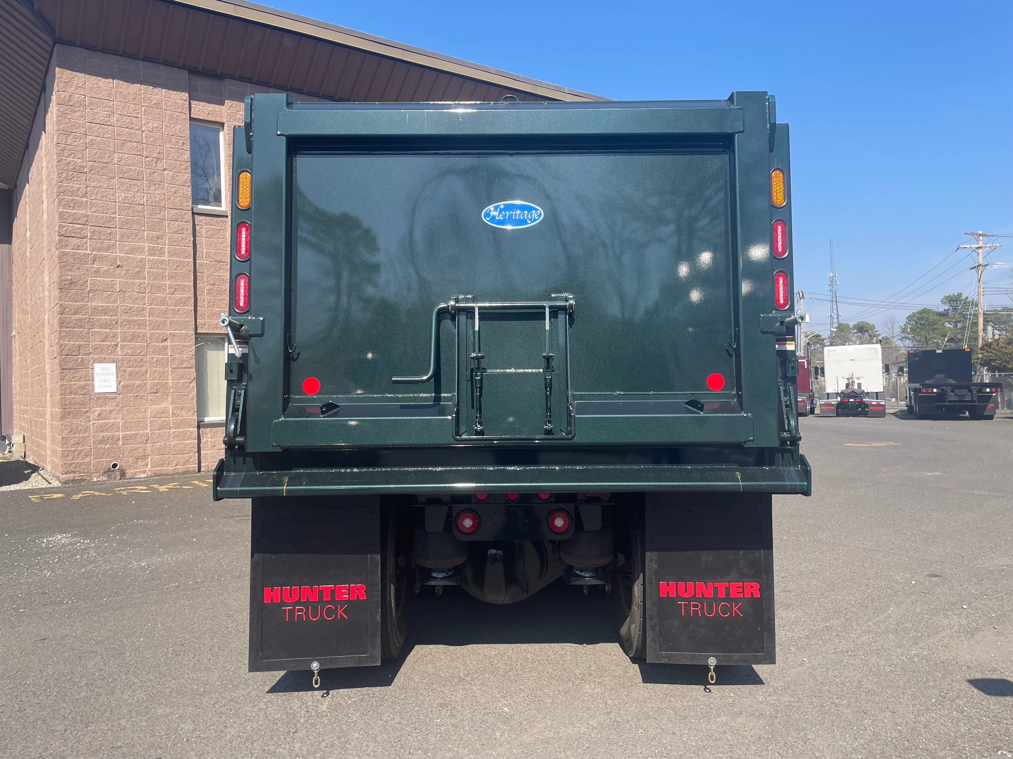 2027 Peterbilt 589 in Clarksburg, WV — photo 4