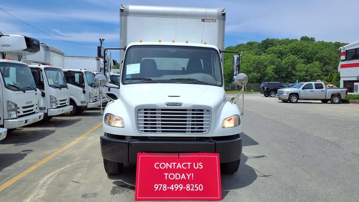 2020 Freightliner M2 106 in Salisbury, MA — photo 2