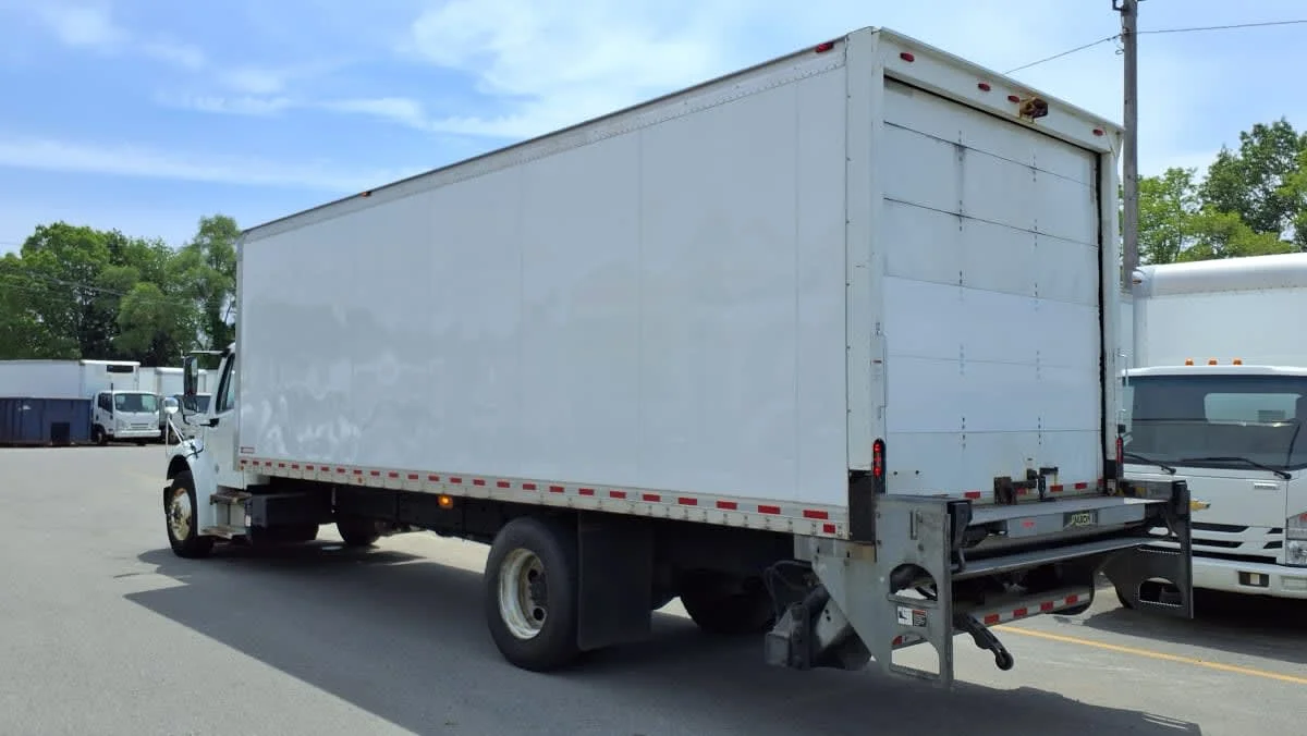 2020 Freightliner M2 106 in Salisbury, MA — photo 6