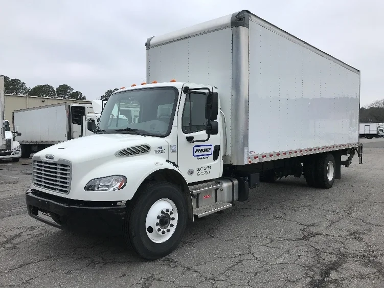 2023 Freightliner M2 106 - image 3