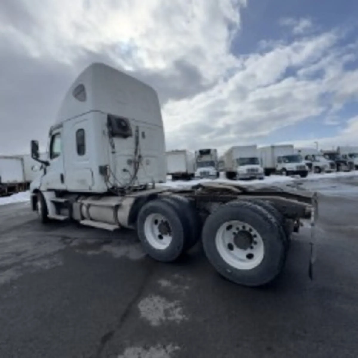 2020 Freightliner Cascadia in Syracuse, NY — photo 6