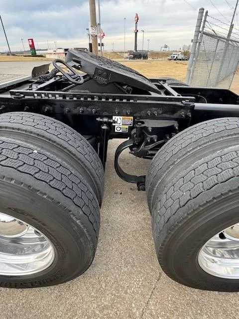 2022 Peterbilt 579 - image 23