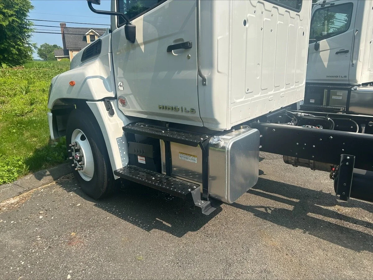 2026 Hino L6 - image 4