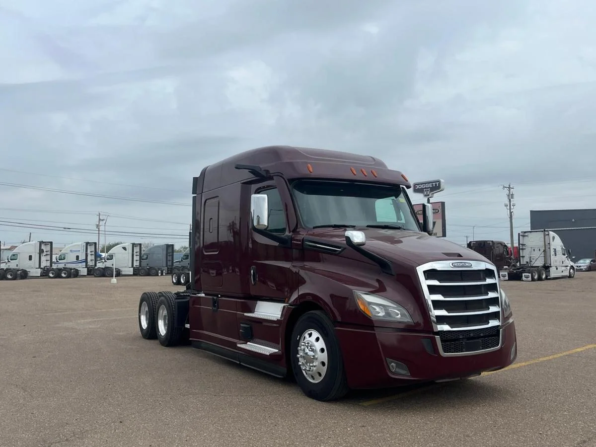 2022 Freightliner Cascadia