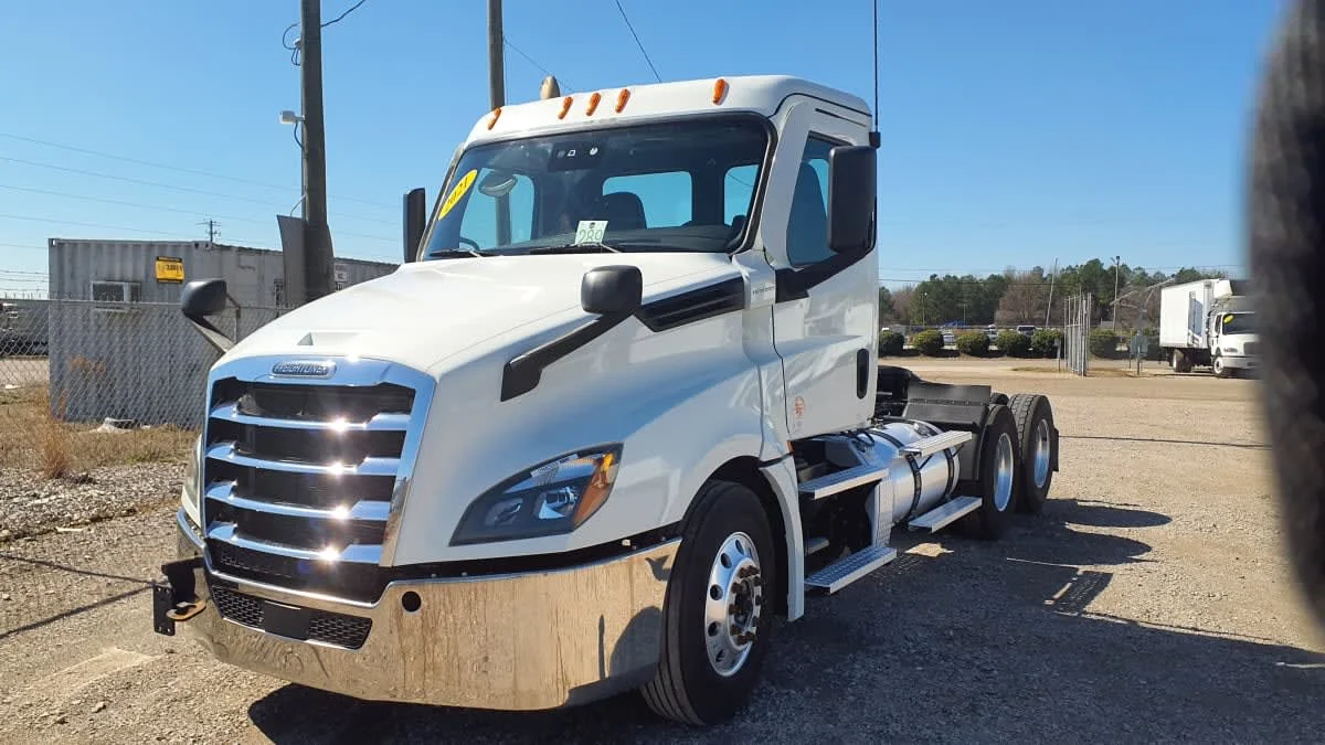 2021 Freightliner Cascadia