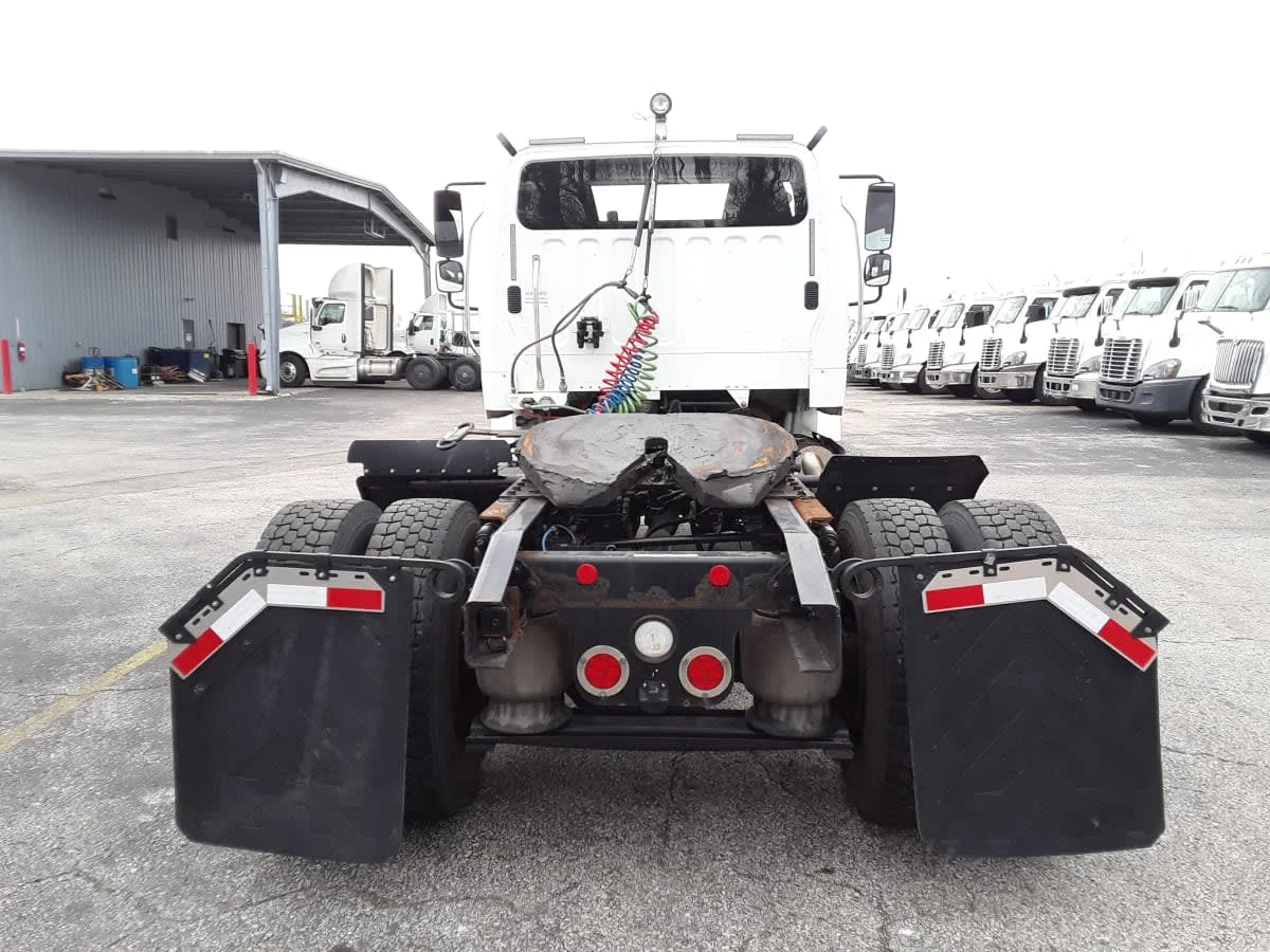 2017 Freightliner M2 106 - image 5