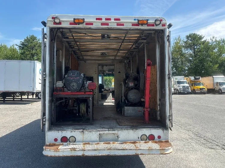2008 Freightliner in Londonderry, NH — photo 8