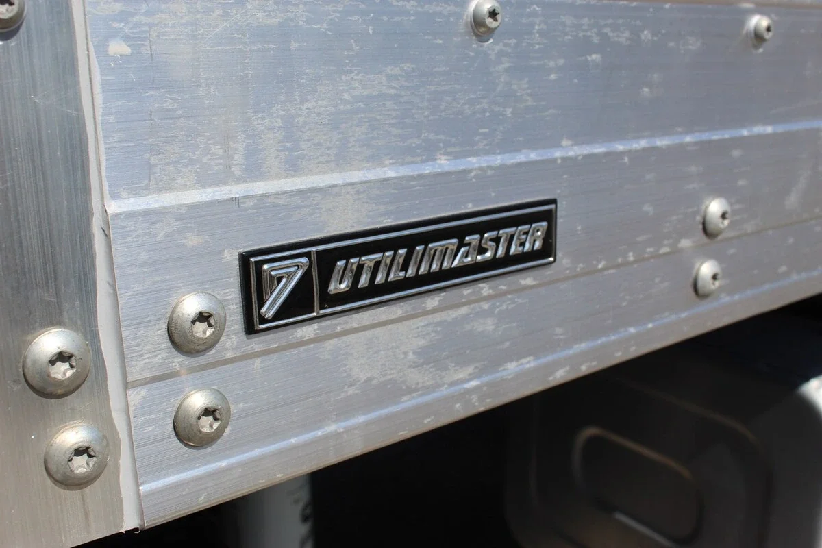 2025 Isuzu FVR - image 18