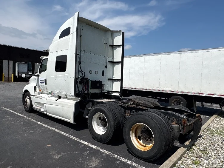 2020 International LT in Montgomery, NY — photo 5