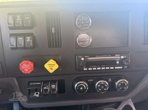 2024 Peterbilt 536 in St. George, UT — photo 11