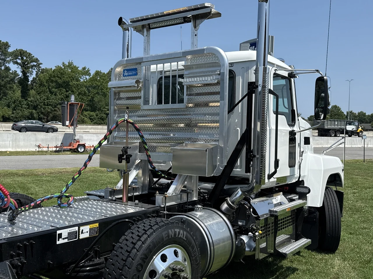 2027 Mack Pinnacle in Chesapeake, VA — photo 10