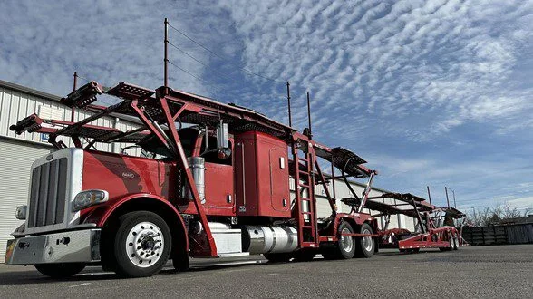 2022 Peterbilt 389