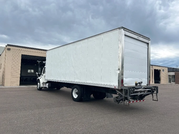 2022 Freightliner eM2 in Brooklyn Park, MN — photo 6