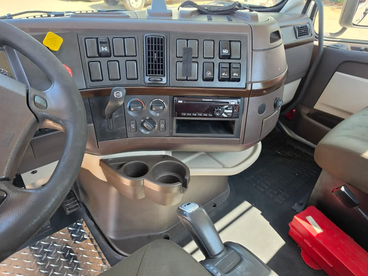 2016 Volvo in Greensboro, NC — photo 8