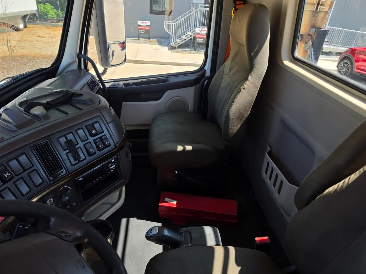 2016 Volvo in Greensboro, NC — photo 7