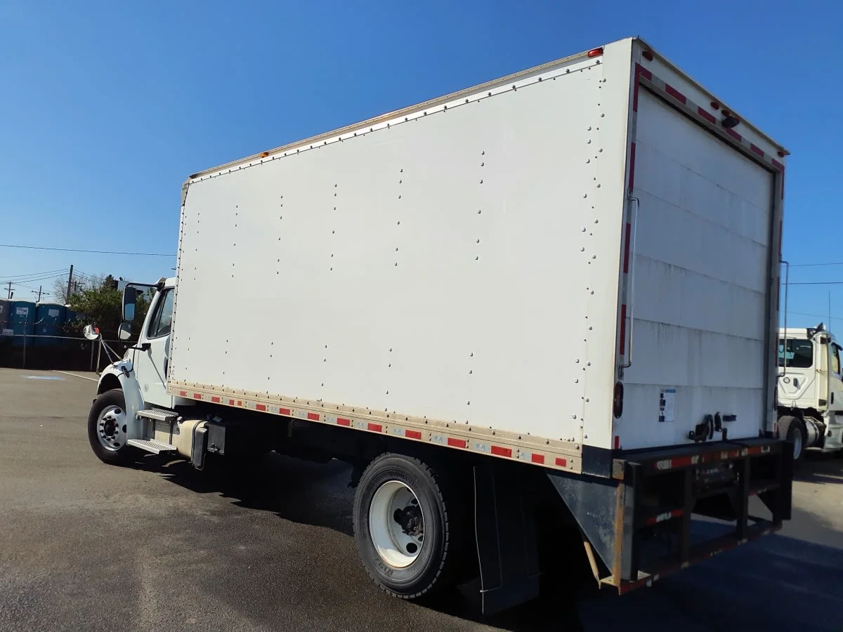 2019 Freightliner M2 106 in Tacoma, WA — photo 6