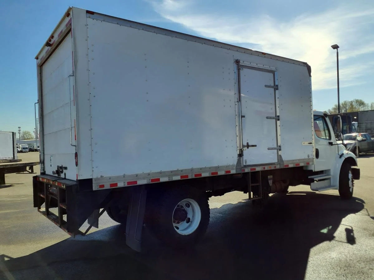 2019 Freightliner M2 106 in Tacoma, WA — photo 4