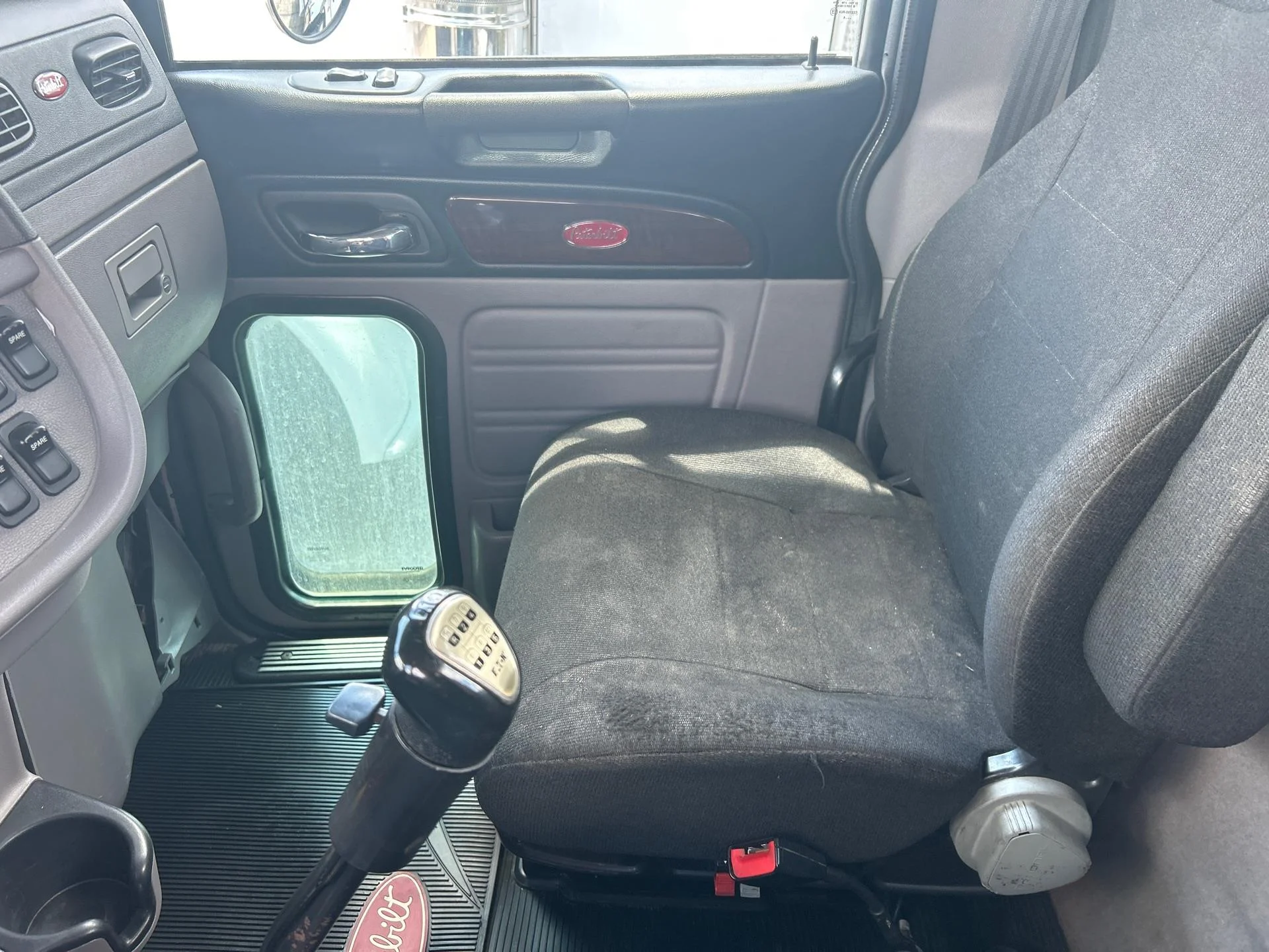 2020 Peterbilt 389 in Etna, OH — photo 14